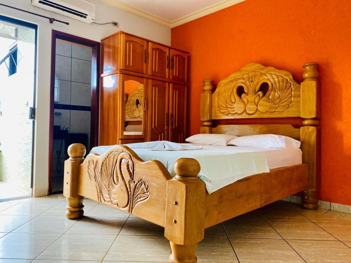 Hotel Universitario Goiatuba Bagian luar foto